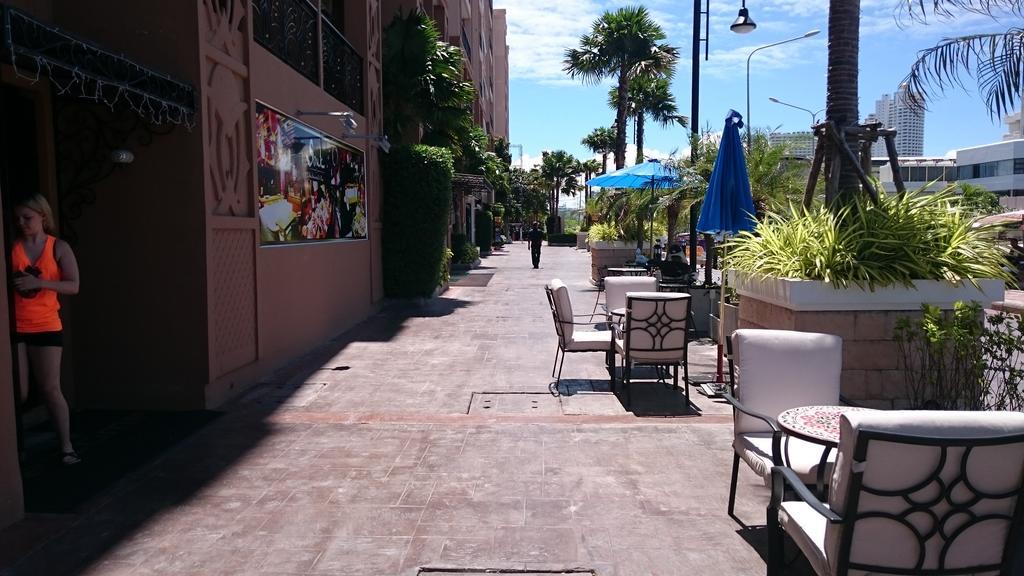Athena Resort Jomtien Beach Exterior foto